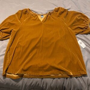 Old Navy Women's Golden Blouse